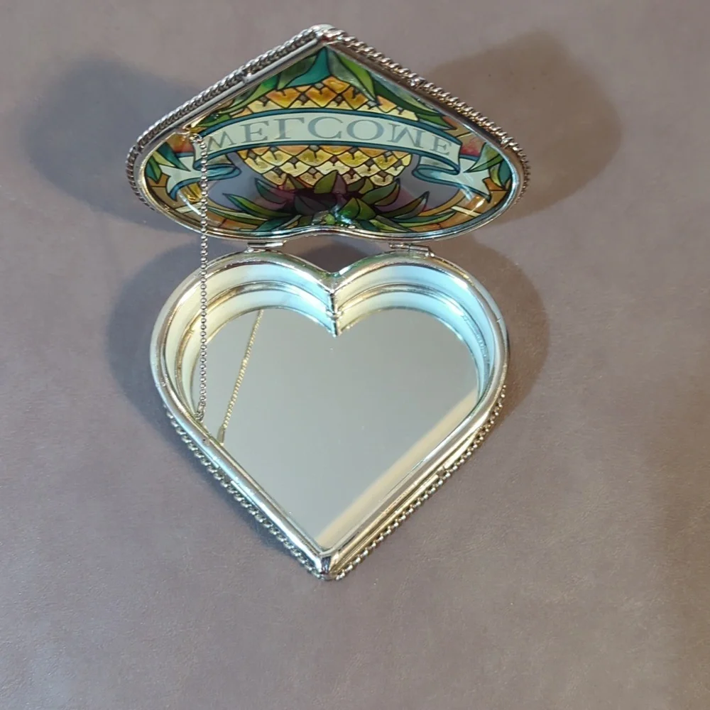 Heart shaped hinged trinket box mirror inside with painted welcome pineapple